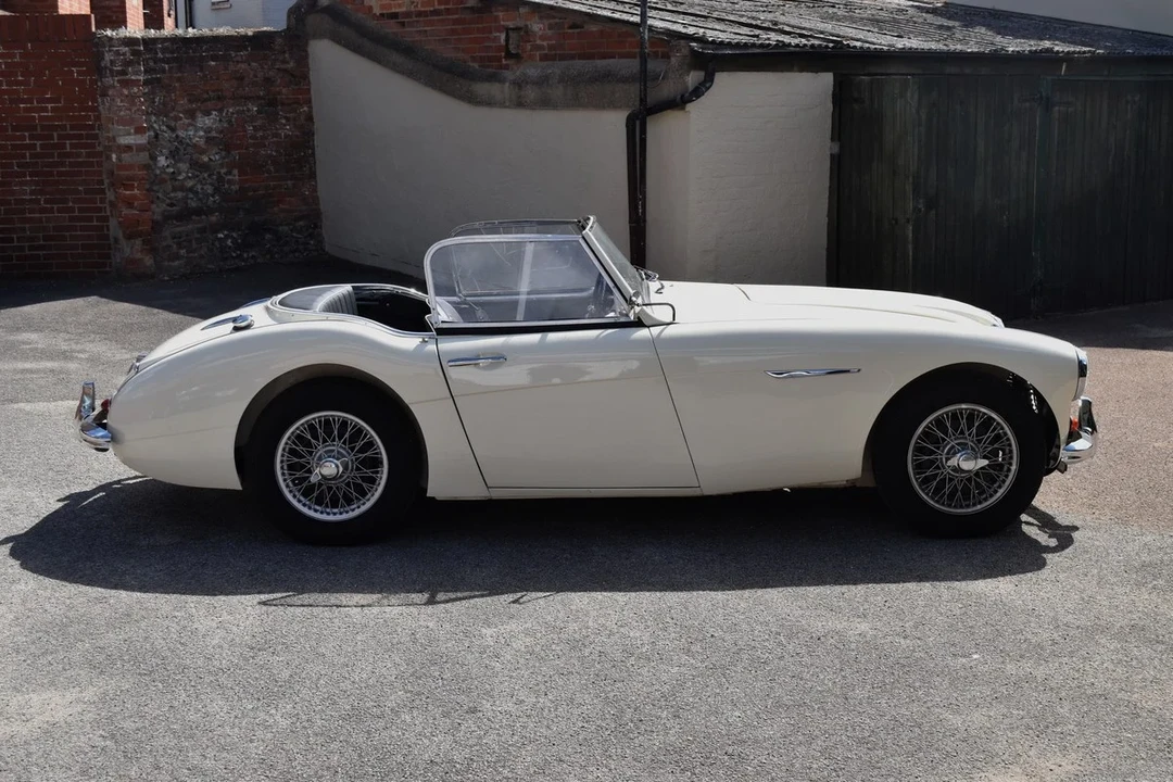 1956 Austin-Healey 100-6 - Image 2 of 31
