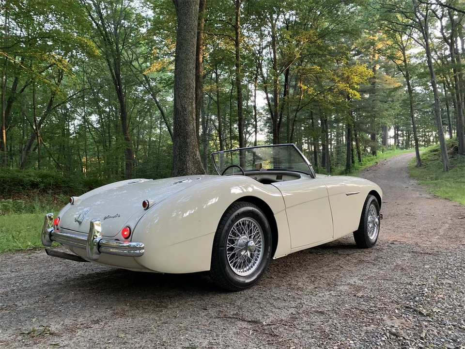 1956 Austin-Healey 100 - Image 11 of 21
