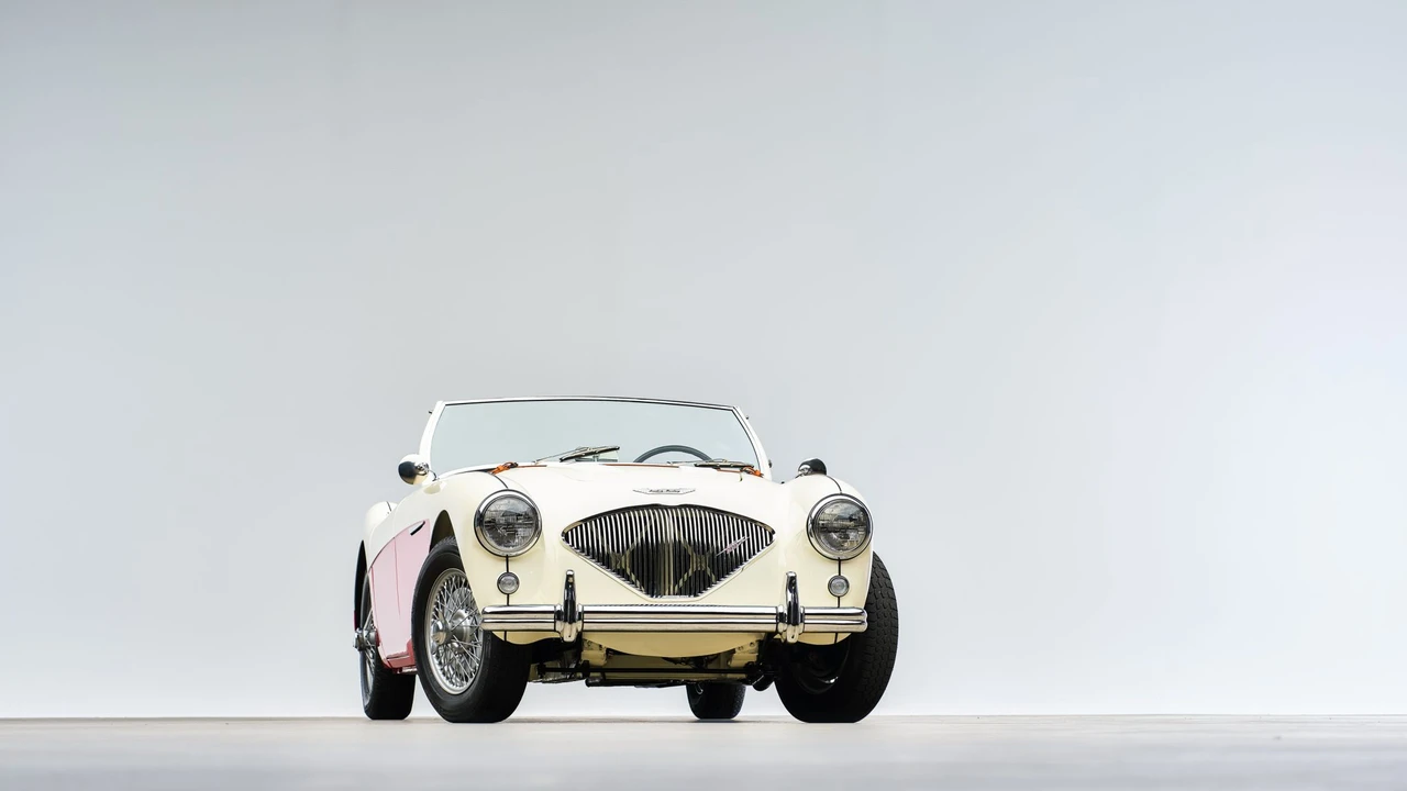1956 Austin-Healey 100 - Image 13 of 31