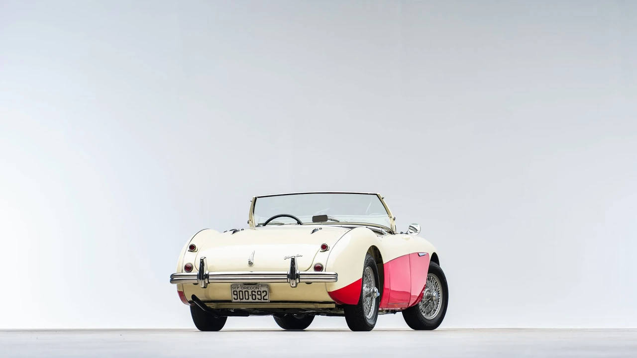 1956 Austin-Healey 100 - Image 24 of 31