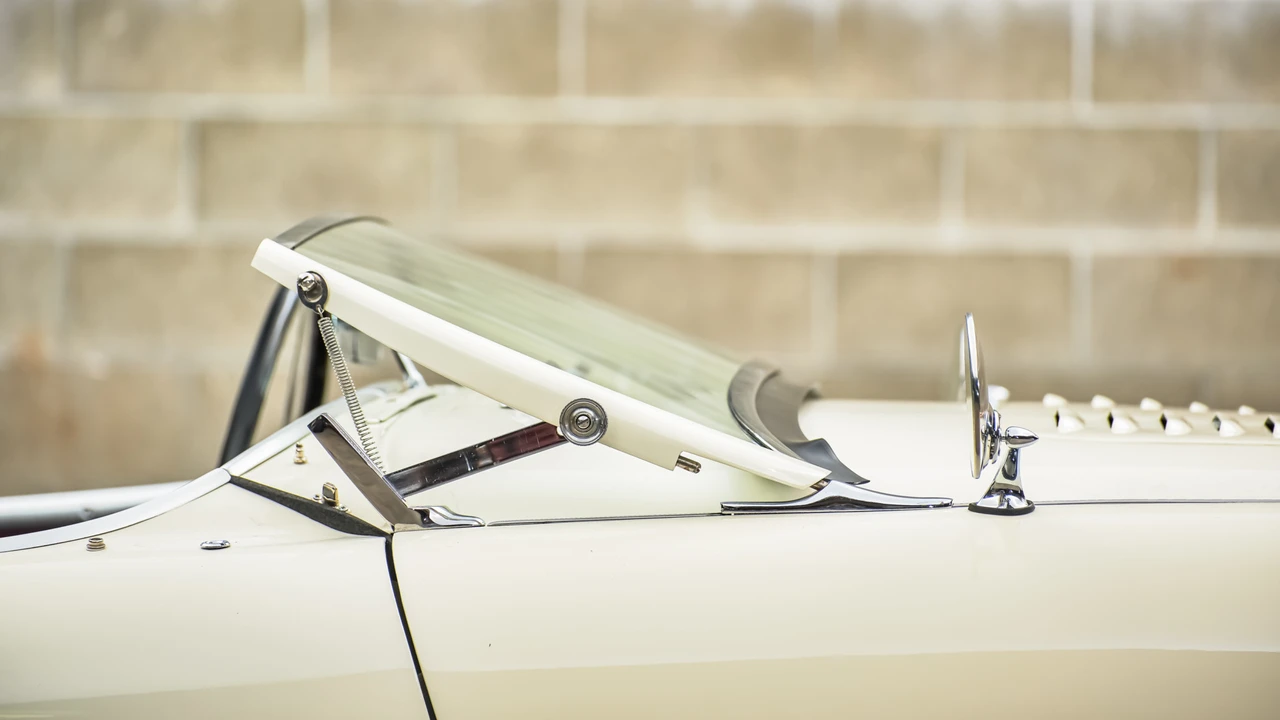 1956 Austin-Healey 100 - Image 23 of 31