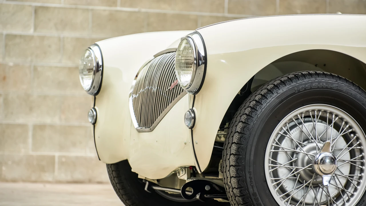 1956 Austin-Healey 100 - Image 21 of 31