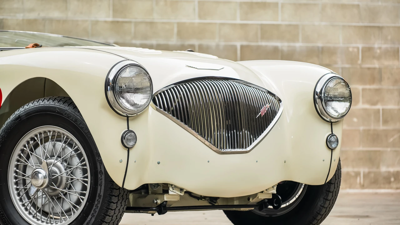 1956 Austin-Healey 100 - Image 19 of 31