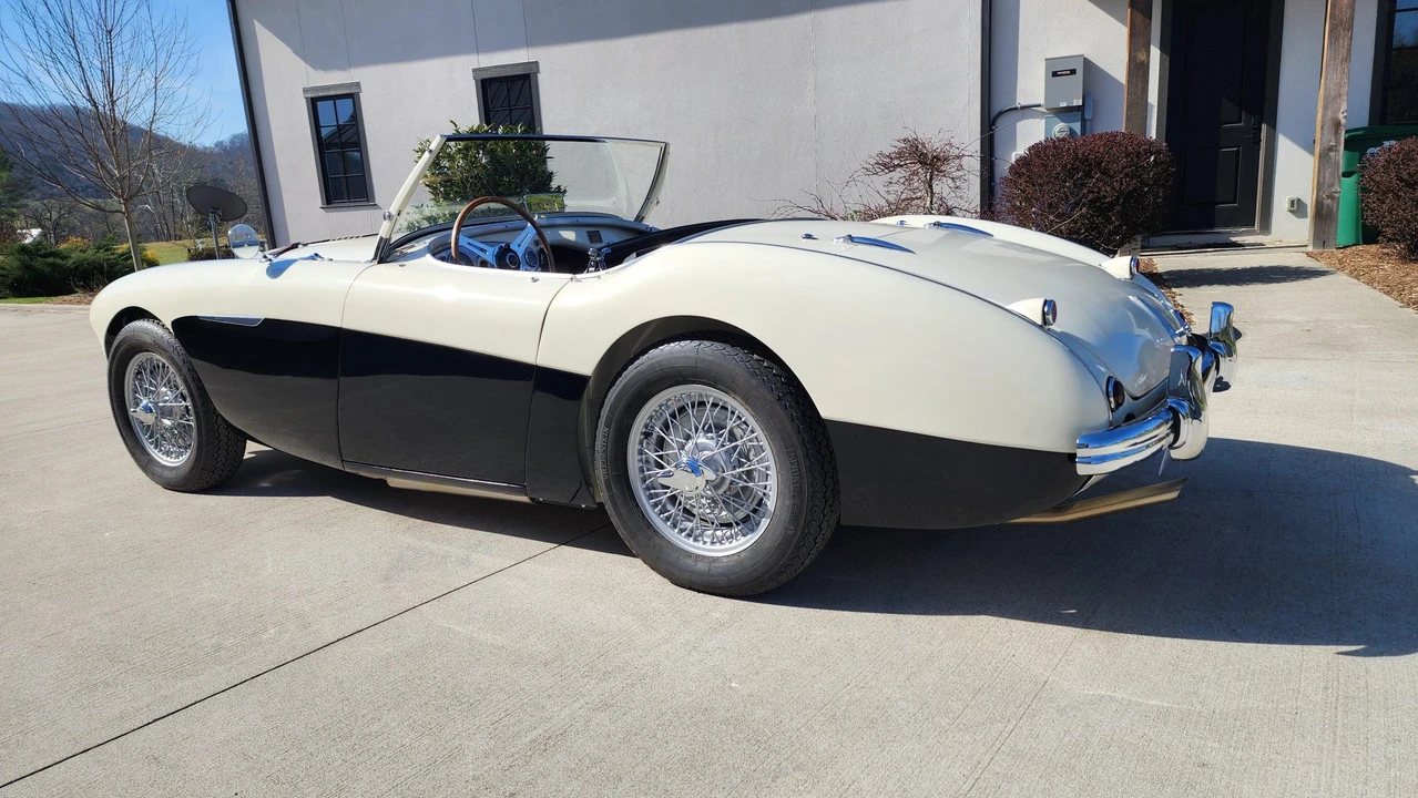 1956 Austin-Healey 100 - Image 7 of 31