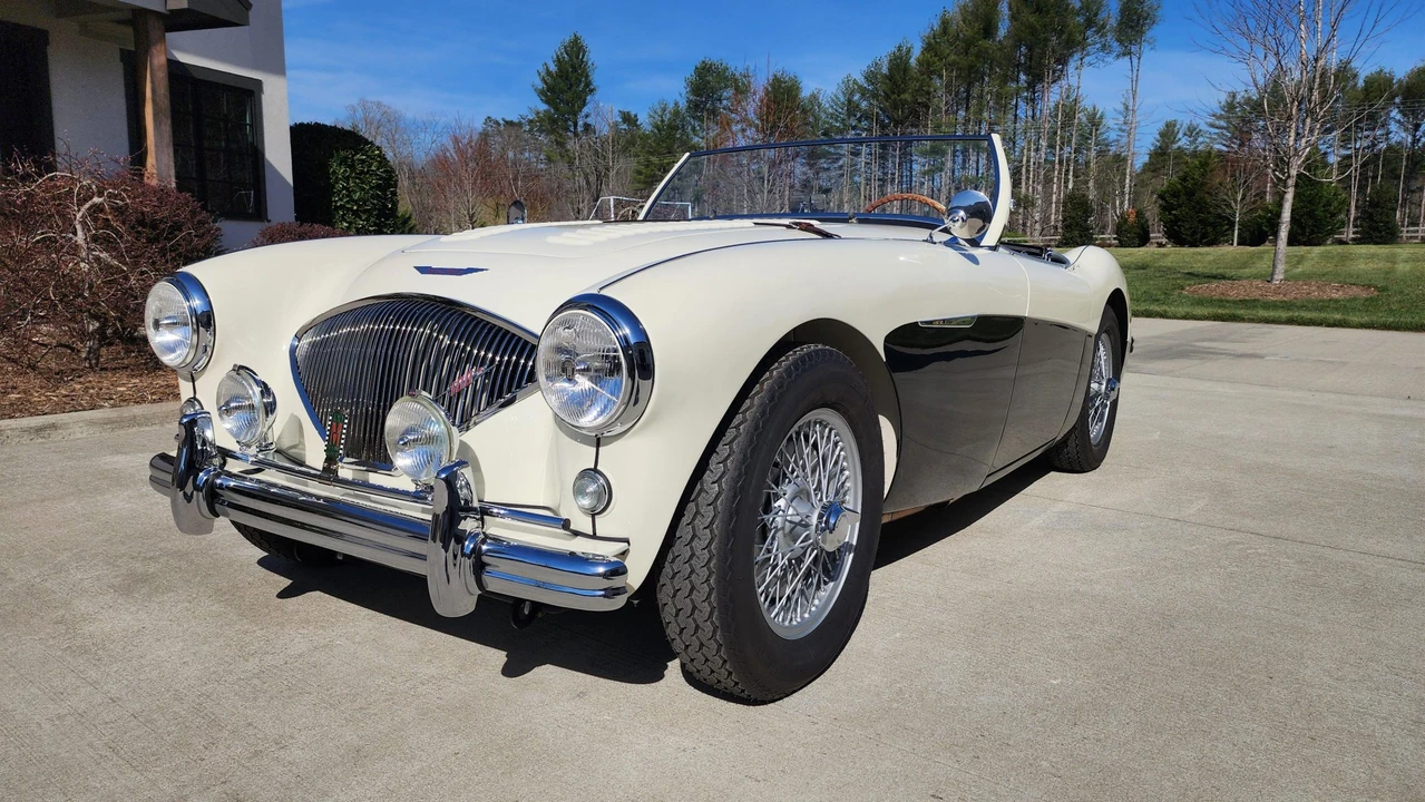 1956 Austin-Healey 100 - Image 3 of 31