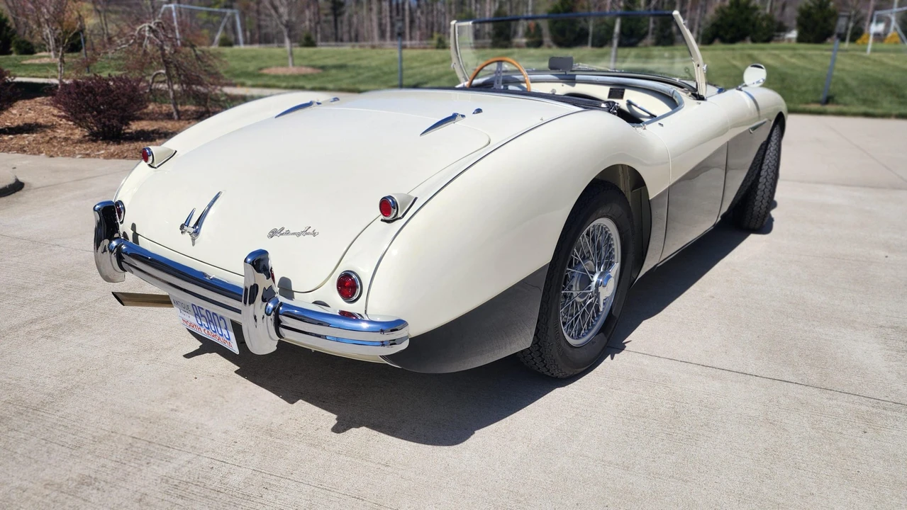 1956 Austin-Healey 100 - Image 9 of 31