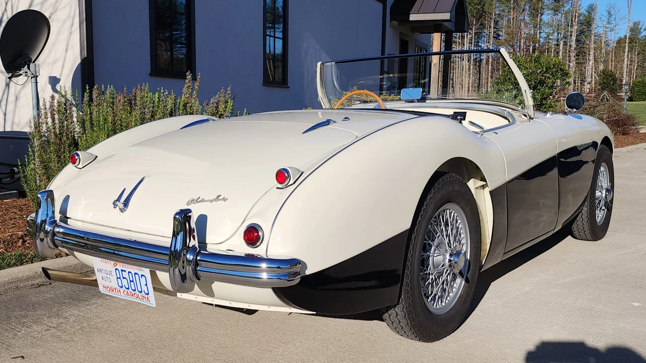 1956 Austin-Healey 100 - Image 11 of 31