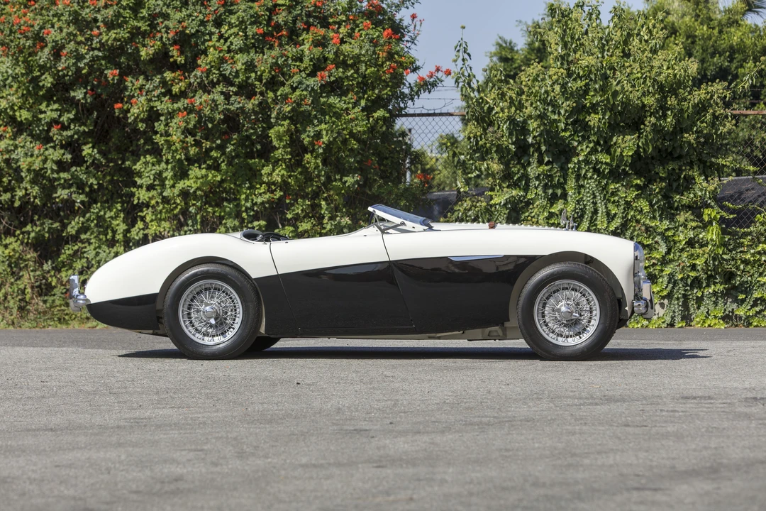 1956 Austin-Healey 100 - Image 3 of 31