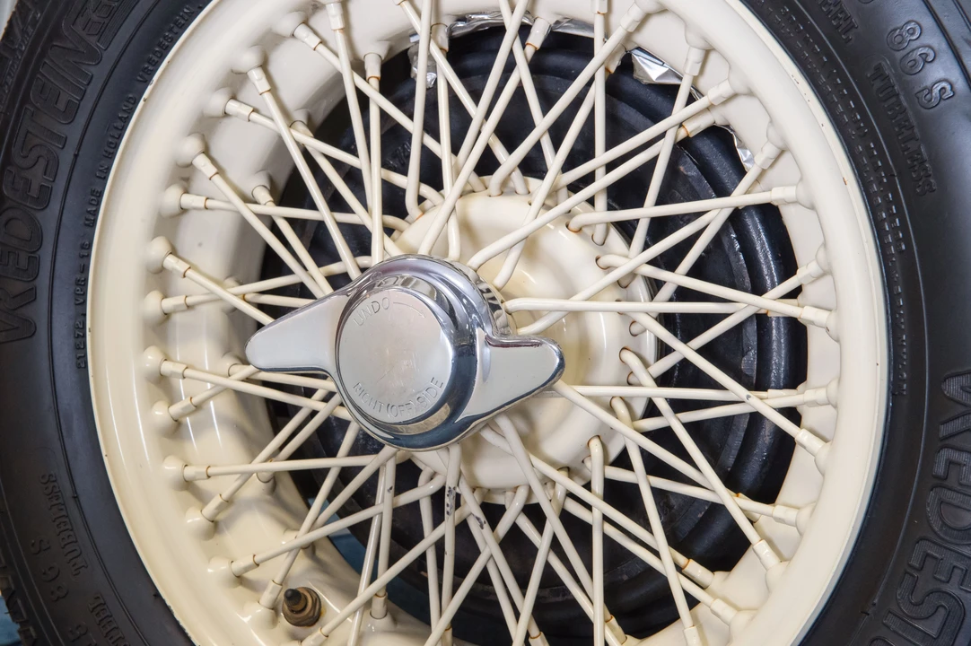 1956 Austin-Healey 100 - Image 14 of 30
