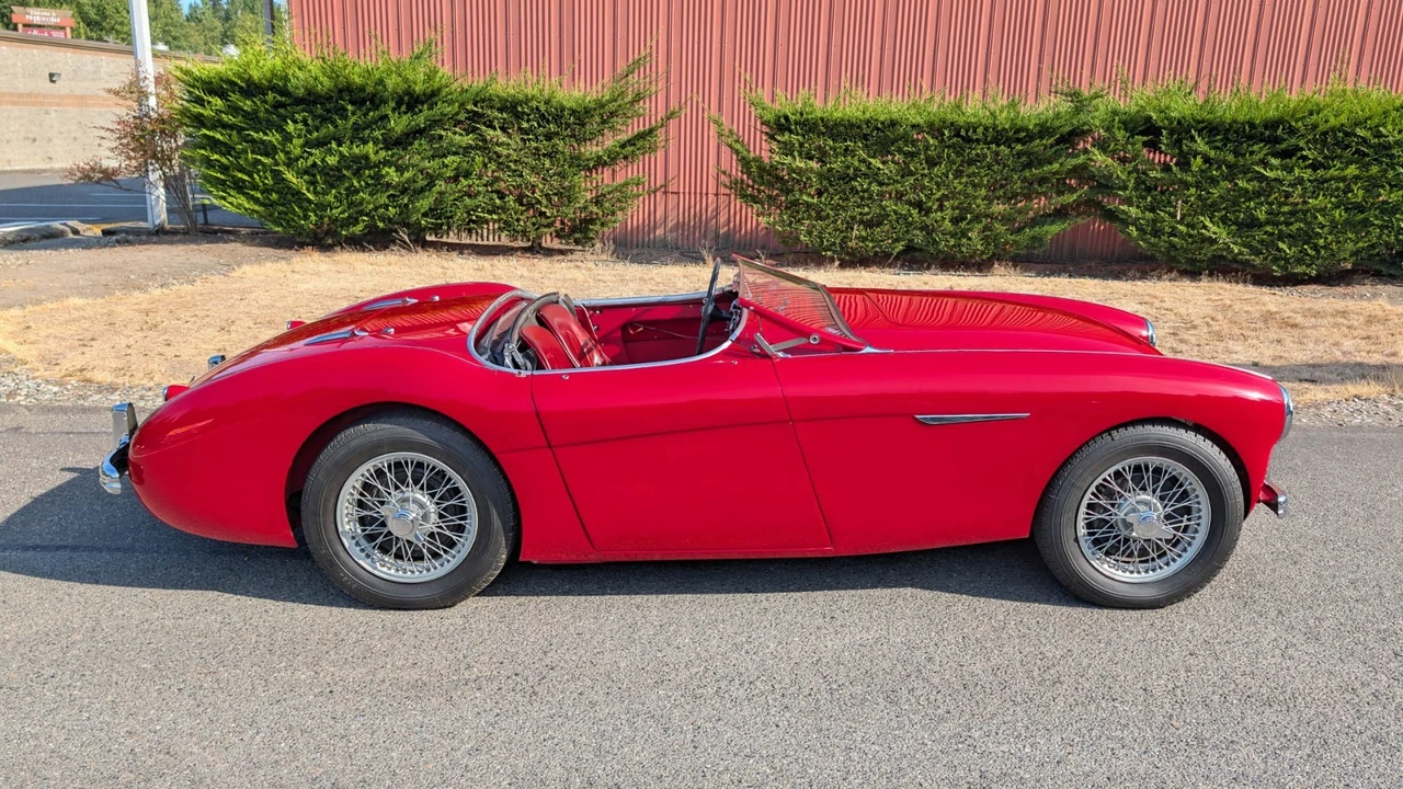 1956 Austin-Healey 100 - Image 2 of 21