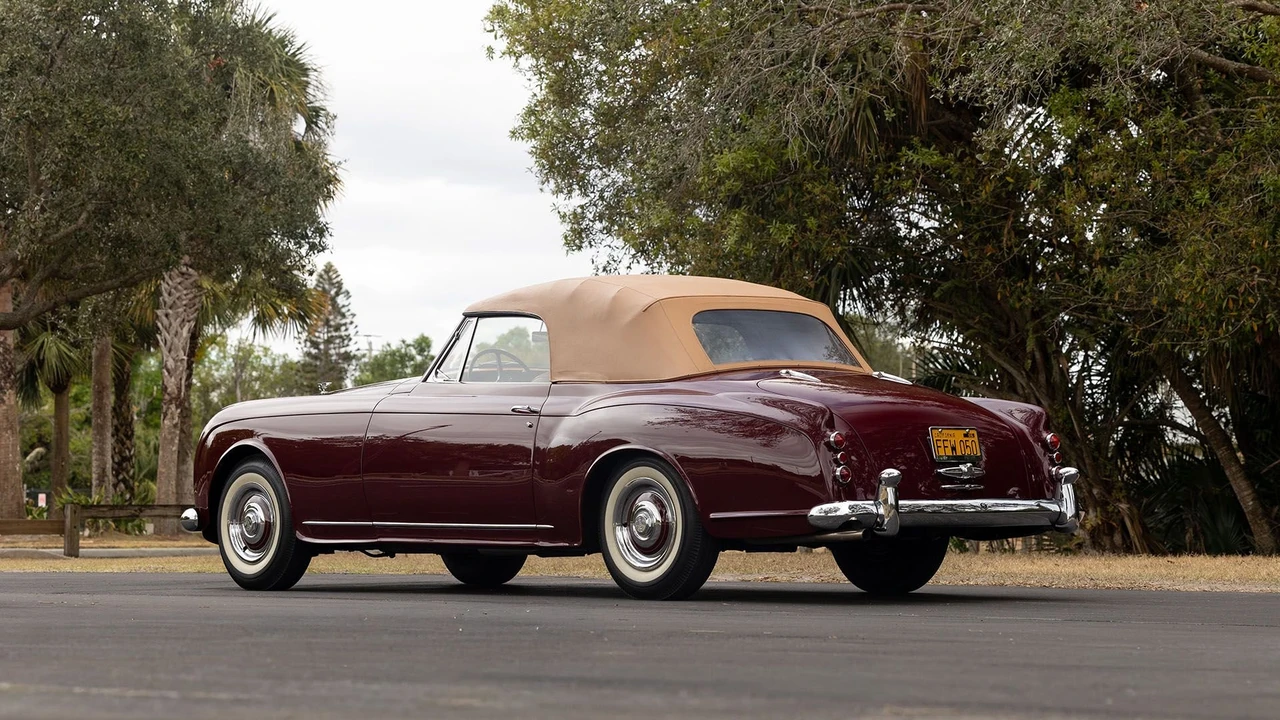 1956 Bentley S1 Continental - Image 22 of 31