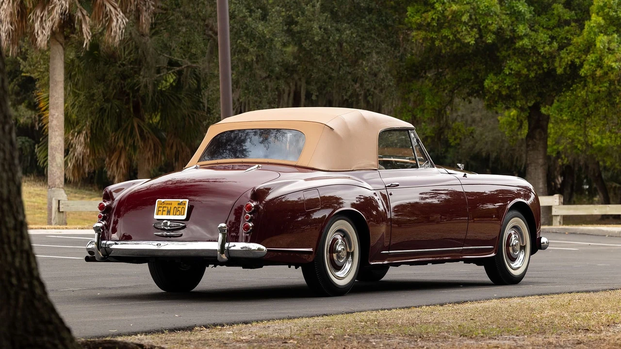 1956 Bentley S1 Continental - Image 21 of 31