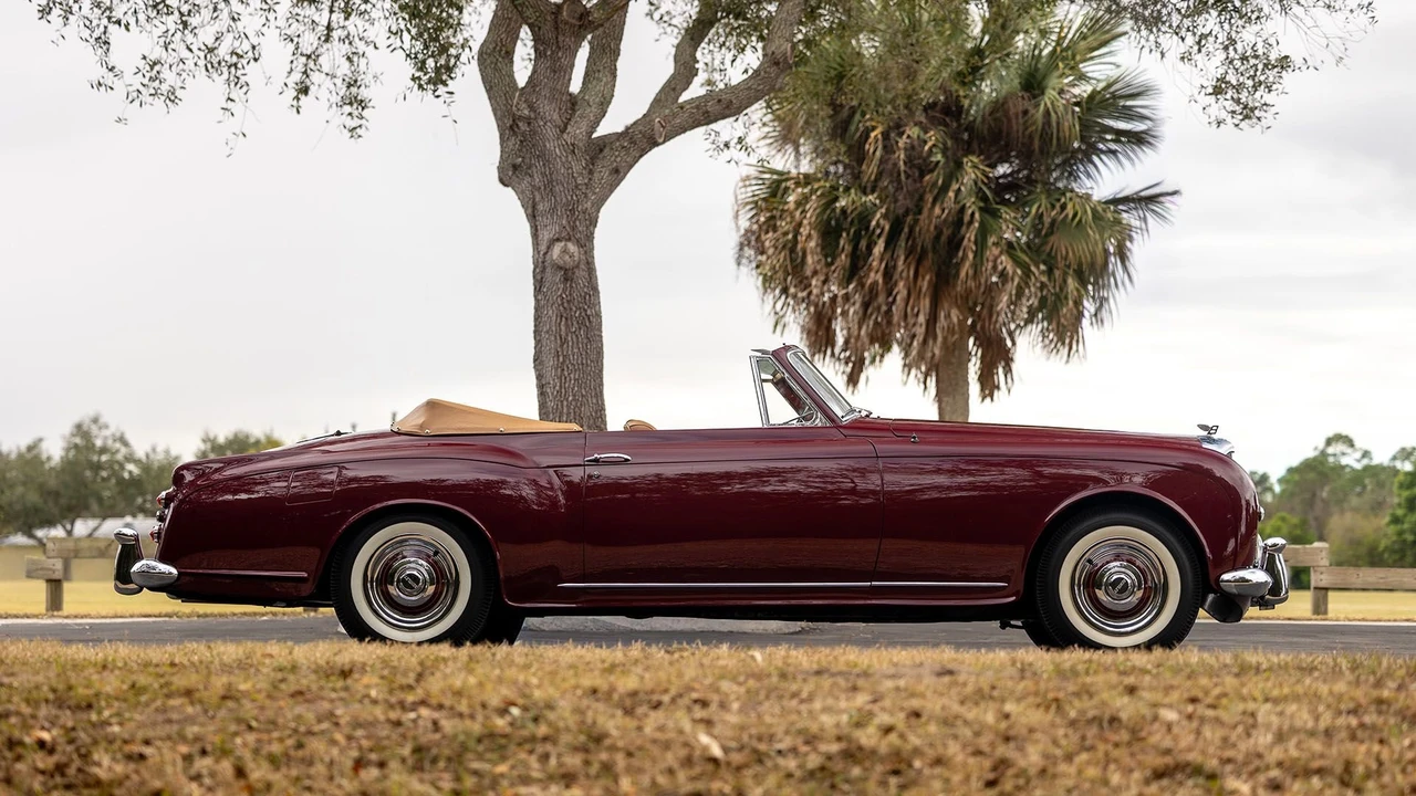 1956 Bentley S1 Continental - Image 13 of 31