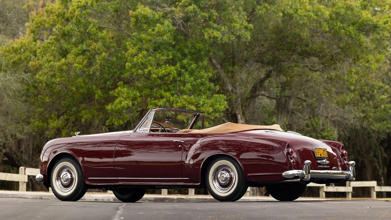 1956 Bentley S1 Continental - Image 19 of 31