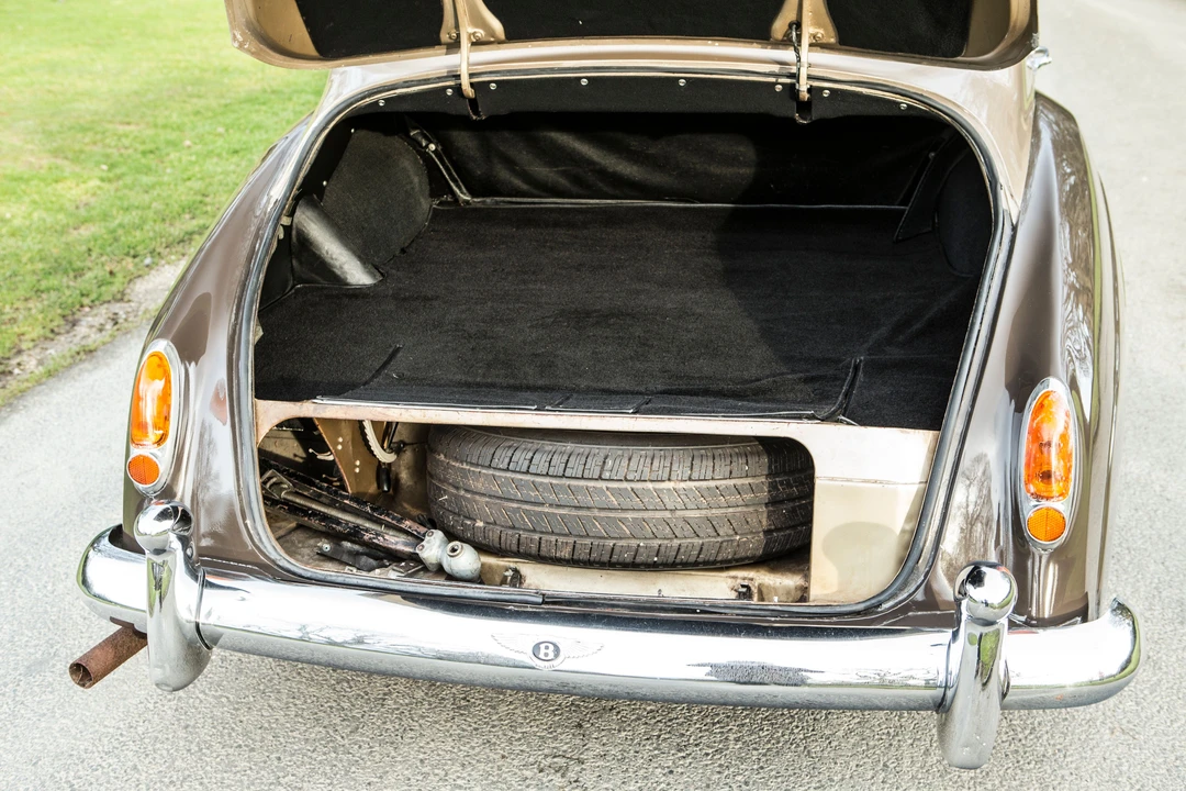 1956 Bentley S1 - Image 10 of 15