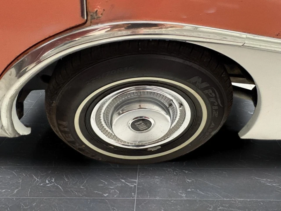 1956 Buick Riviera - Image 10 of 29