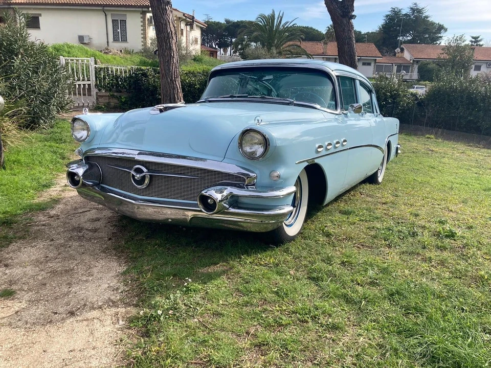 1956 Buick Roadmaster - Image 5 of 30