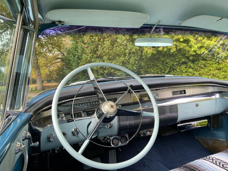 1956 Buick Roadmaster - Image 19 of 30