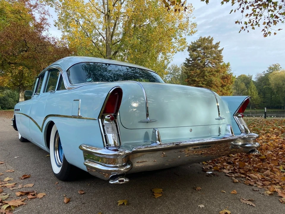 1956 Buick Roadmaster - Image 11 of 30