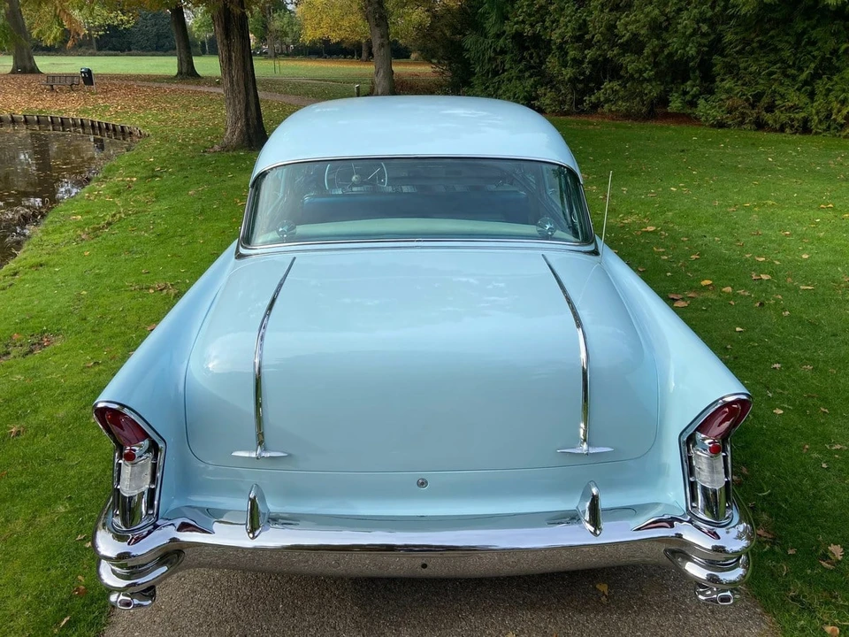 1956 Buick Roadmaster - Image 10 of 30