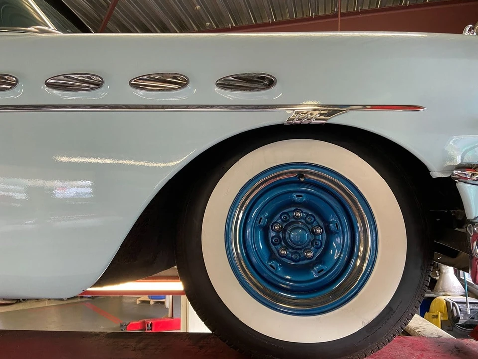 1956 Buick Roadmaster - Image 12 of 30