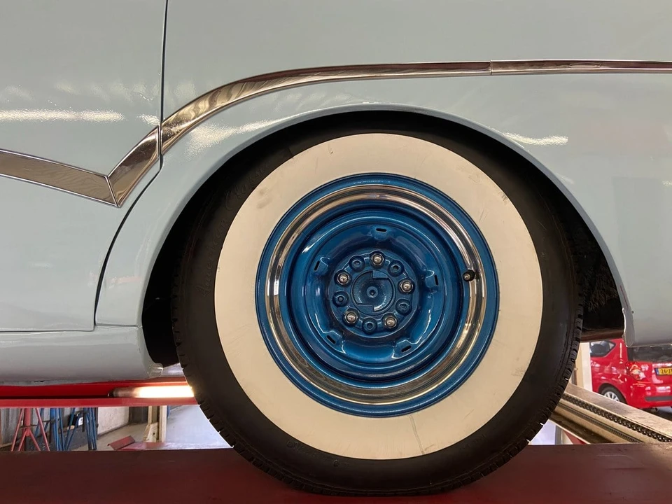 1956 Buick Roadmaster - Image 14 of 30