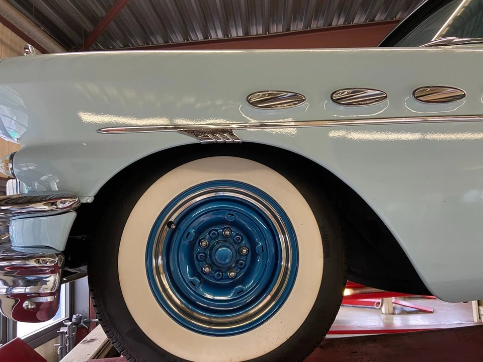 1956 Buick Roadmaster - Image 13 of 30