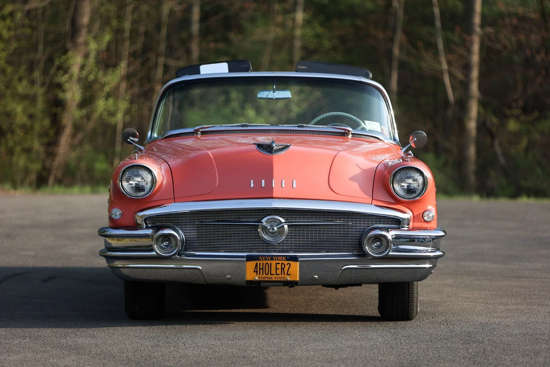 1956 Buick Roadmaster - Image 2 of 31
