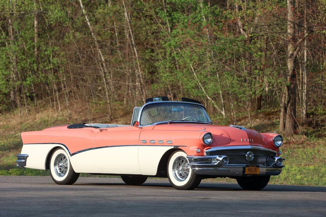 1956 Buick Roadmaster - Image 10 of 31