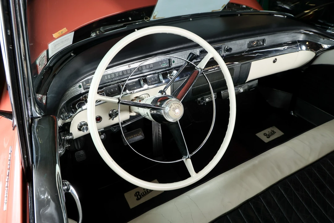 1956 Buick Roadmaster - Image 17 of 31