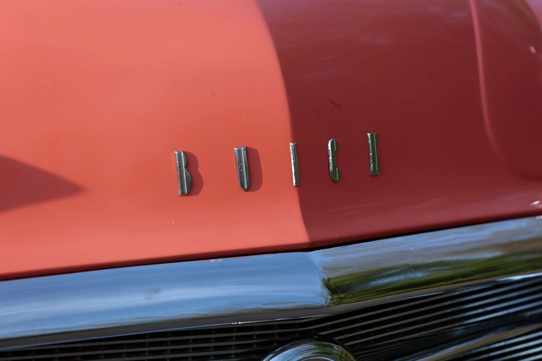 1956 Buick Roadmaster - Image 31 of 31