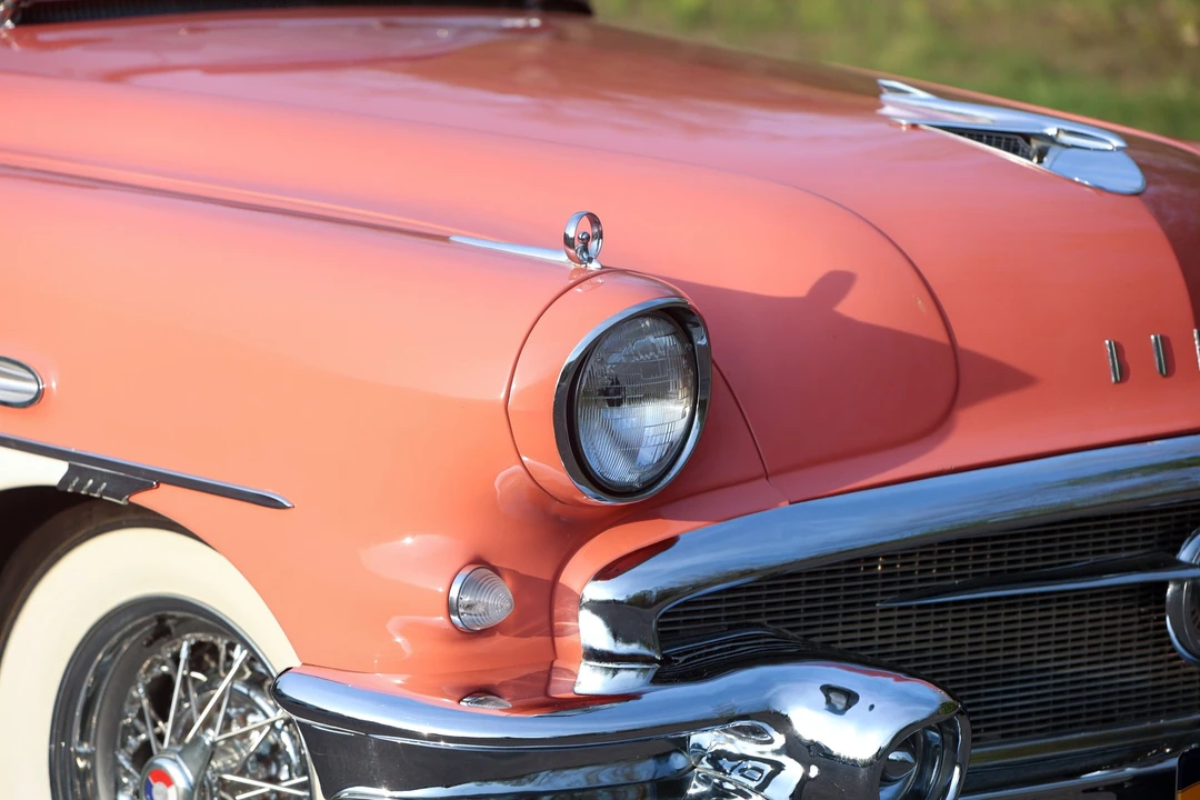 1956 Buick Roadmaster - Image 27 of 31