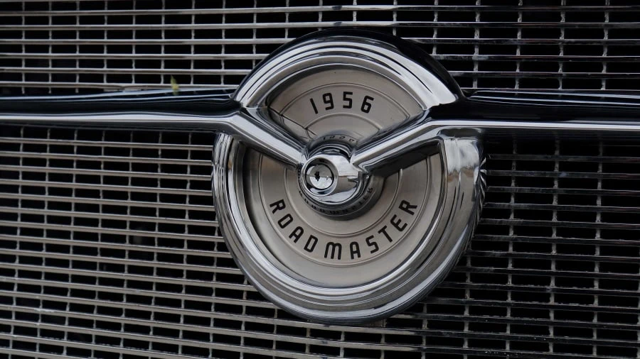 1956 Buick Roadmaster - Image 9 of 20