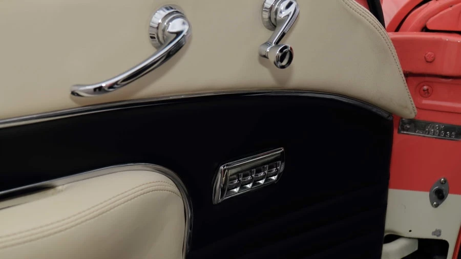 1956 Buick Roadmaster - Image 18 of 20