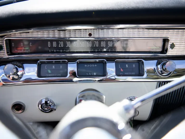 1956 Buick Roadmaster - Image 21 of 26