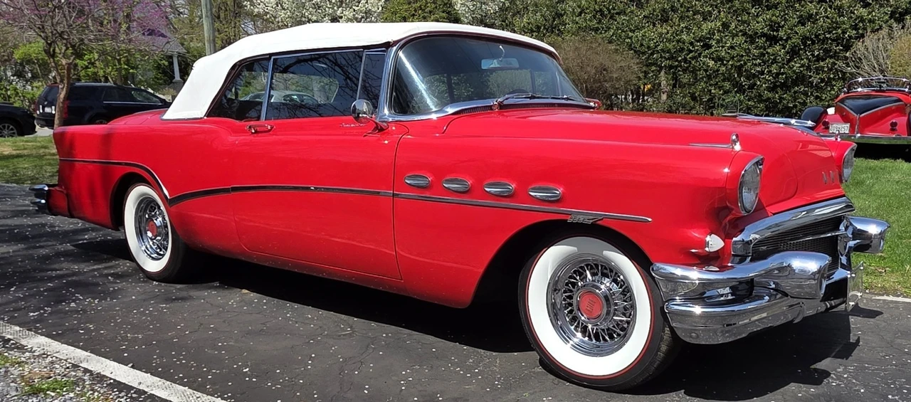 1956 Buick Roadmaster - Image 12 of 31