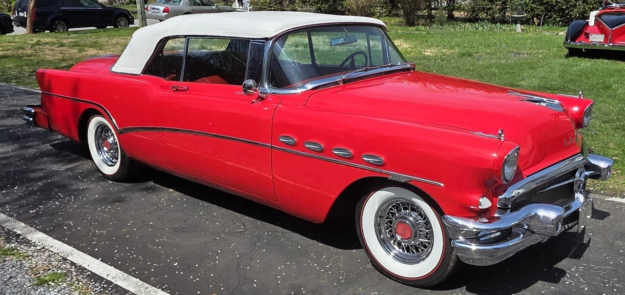 1956 Buick Roadmaster - Image 2 of 31