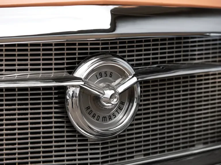1956 Buick Roadmaster - Image 9 of 31