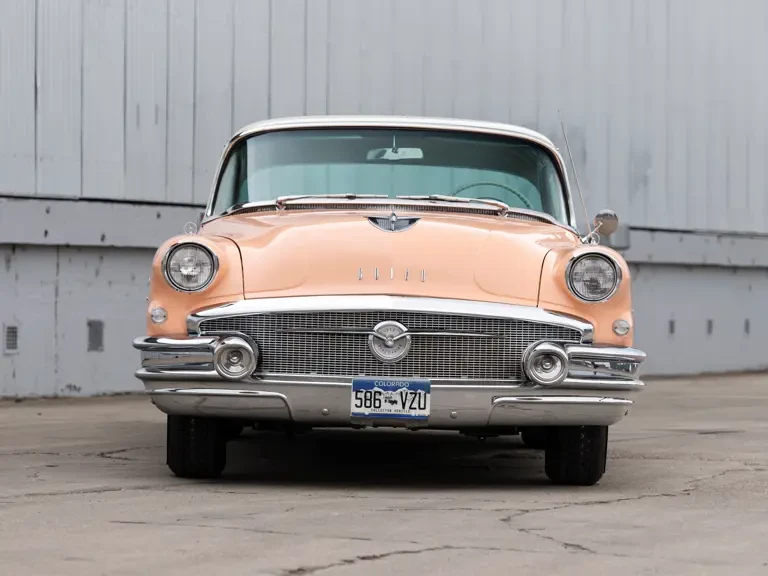 1956 Buick Roadmaster - Image 6 of 31
