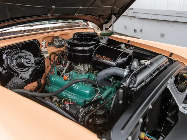 1956 Buick Roadmaster - Image 4 of 31