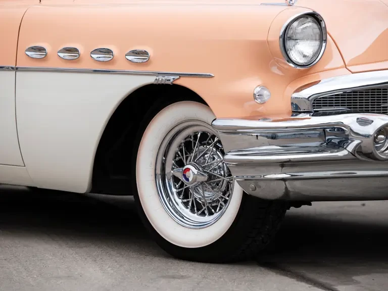 1956 Buick Roadmaster - Image 10 of 31
