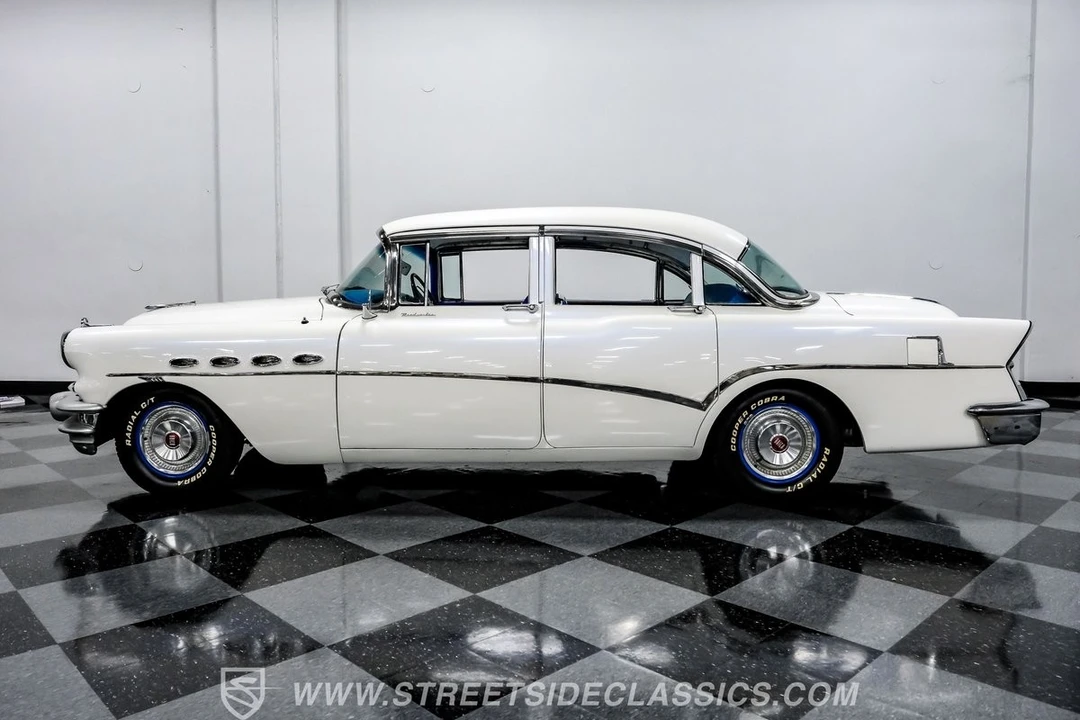 1956 Buick Roadmaster - Image 6 of 12