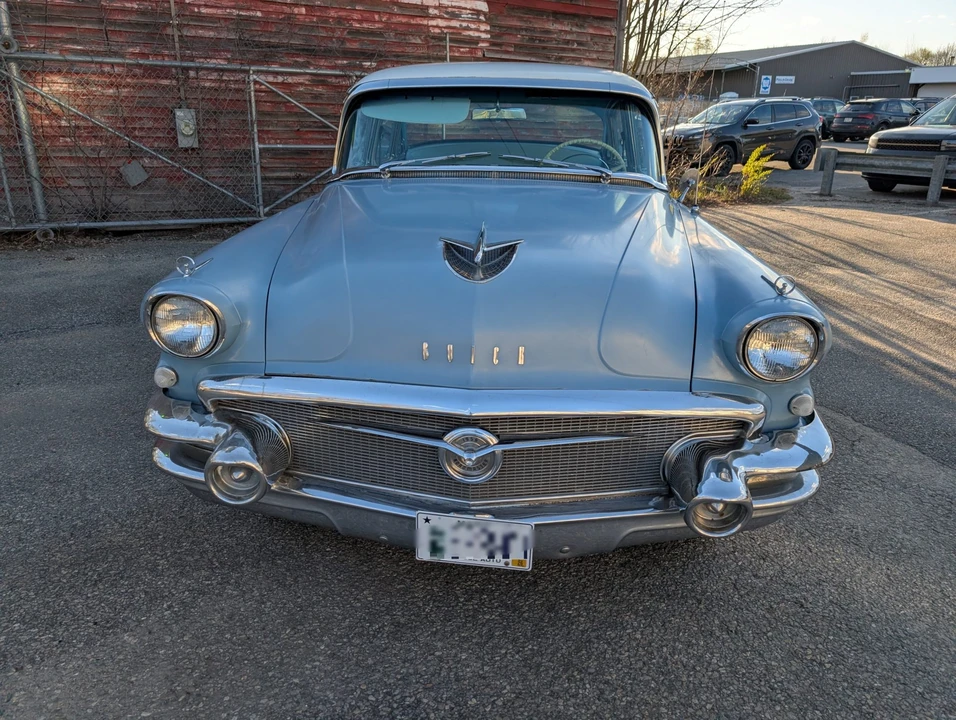 1956 Buick Roadmaster - Image 5 of 31