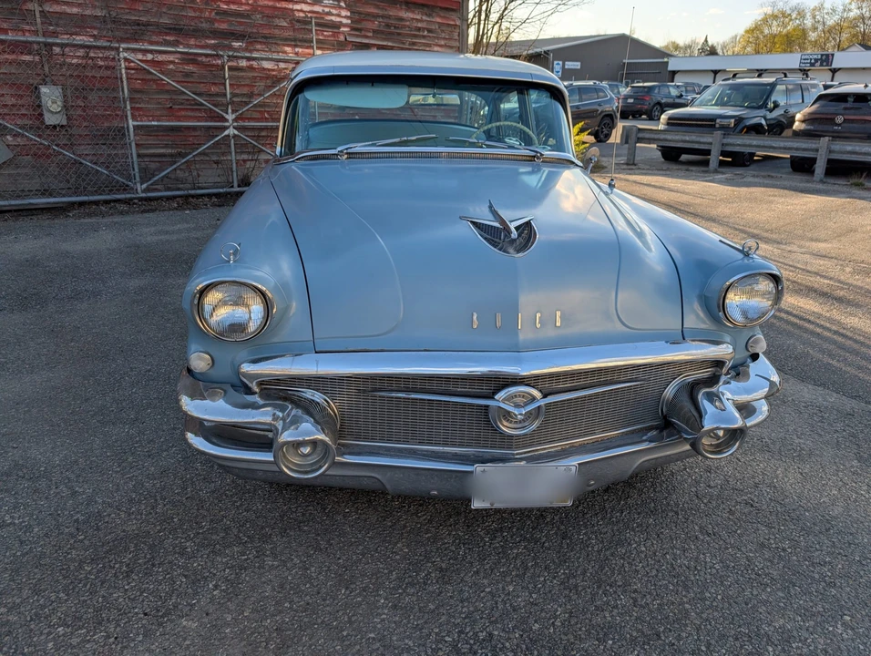 1956 Buick Roadmaster - Image 6 of 31