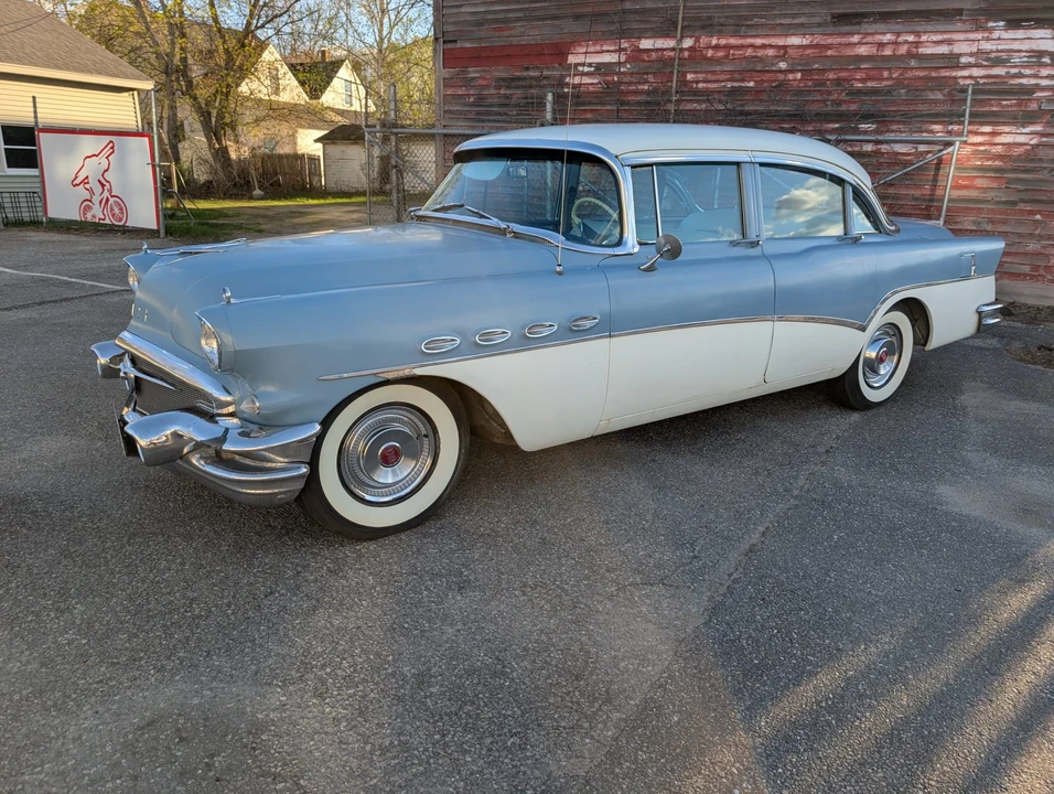 1956 Buick Roadmaster - Image 22 of 31