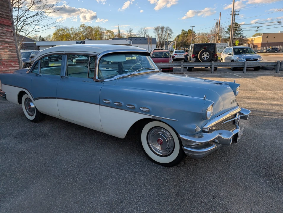 1956 Buick Roadmaster - Image 8 of 31