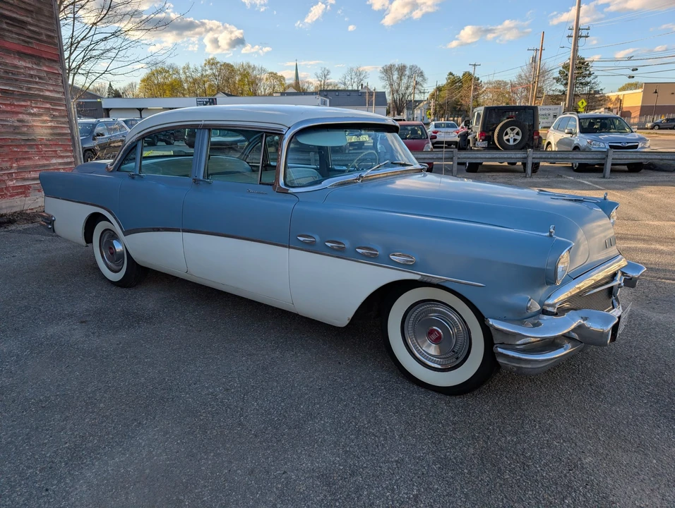 1956 Buick Roadmaster - Image 9 of 31