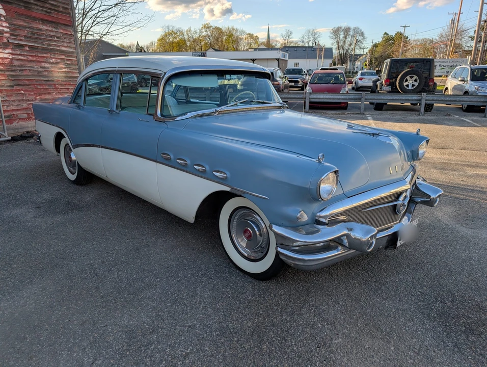 1956 Buick Roadmaster - Image 7 of 31