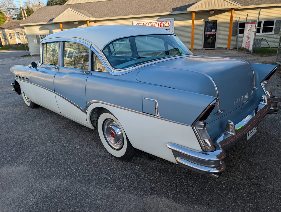 1956 Buick Roadmaster - Image 20 of 31