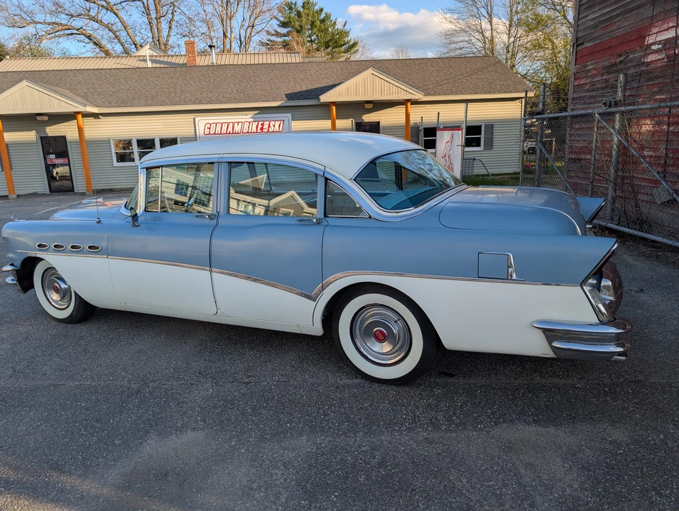 1956 Buick Roadmaster - Image 21 of 31
